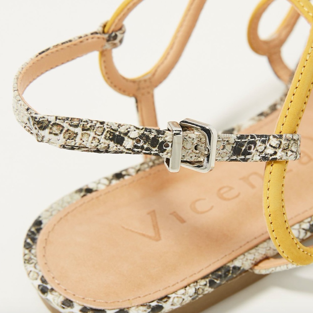 sandals - Picture 5 of 6